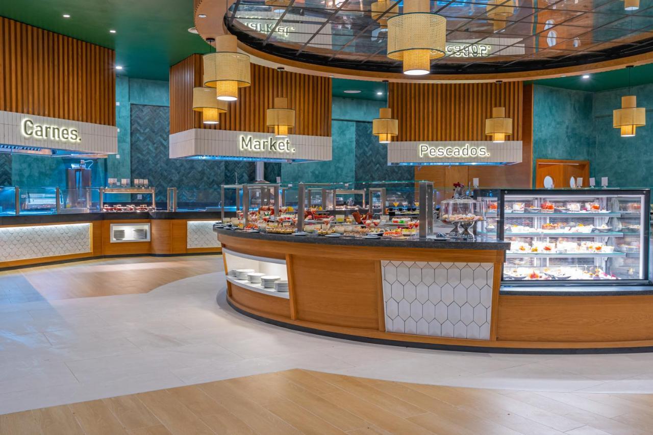 Caribe Deluxe Princess Punta Cana Bagian luar foto The Market Buffet