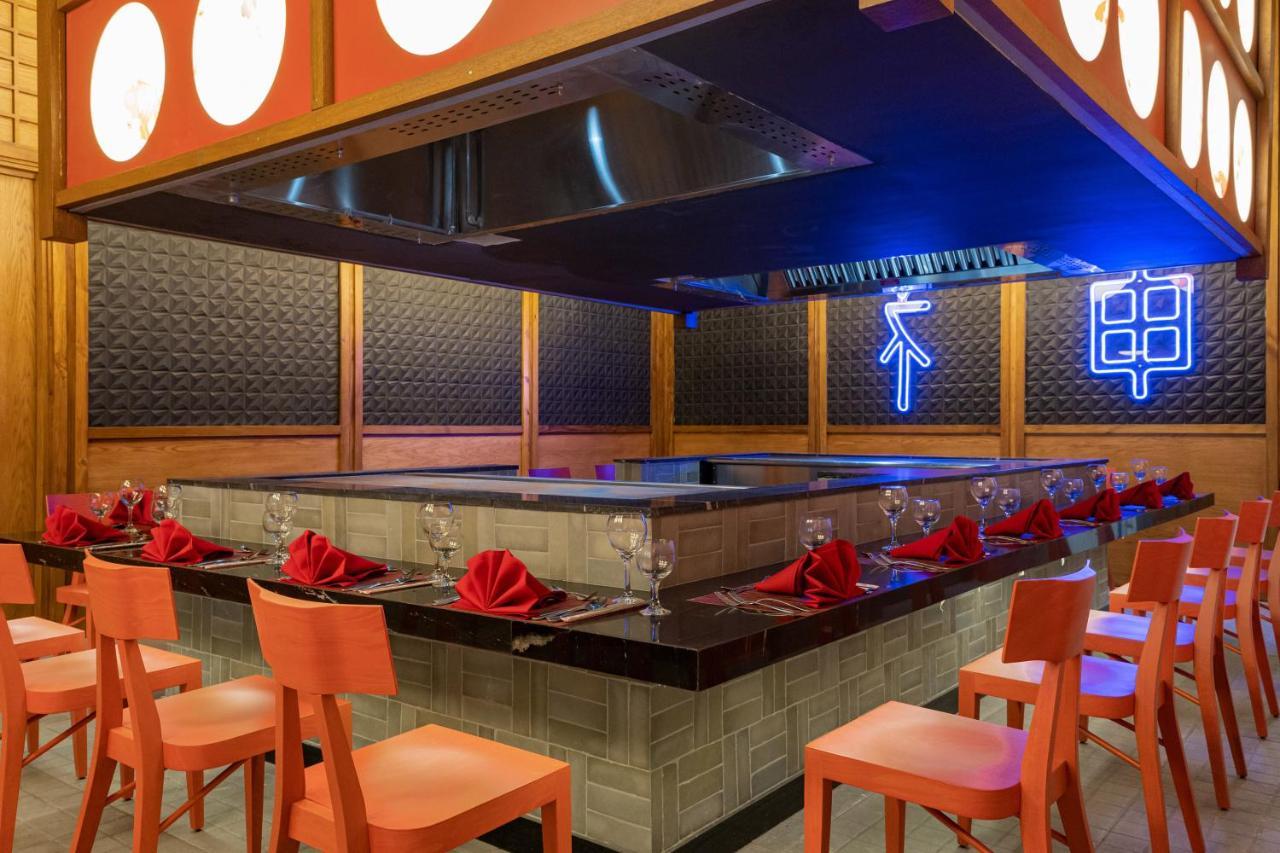 Caribe Deluxe Princess Punta Cana Bagian luar foto Teppanyaki restaurant